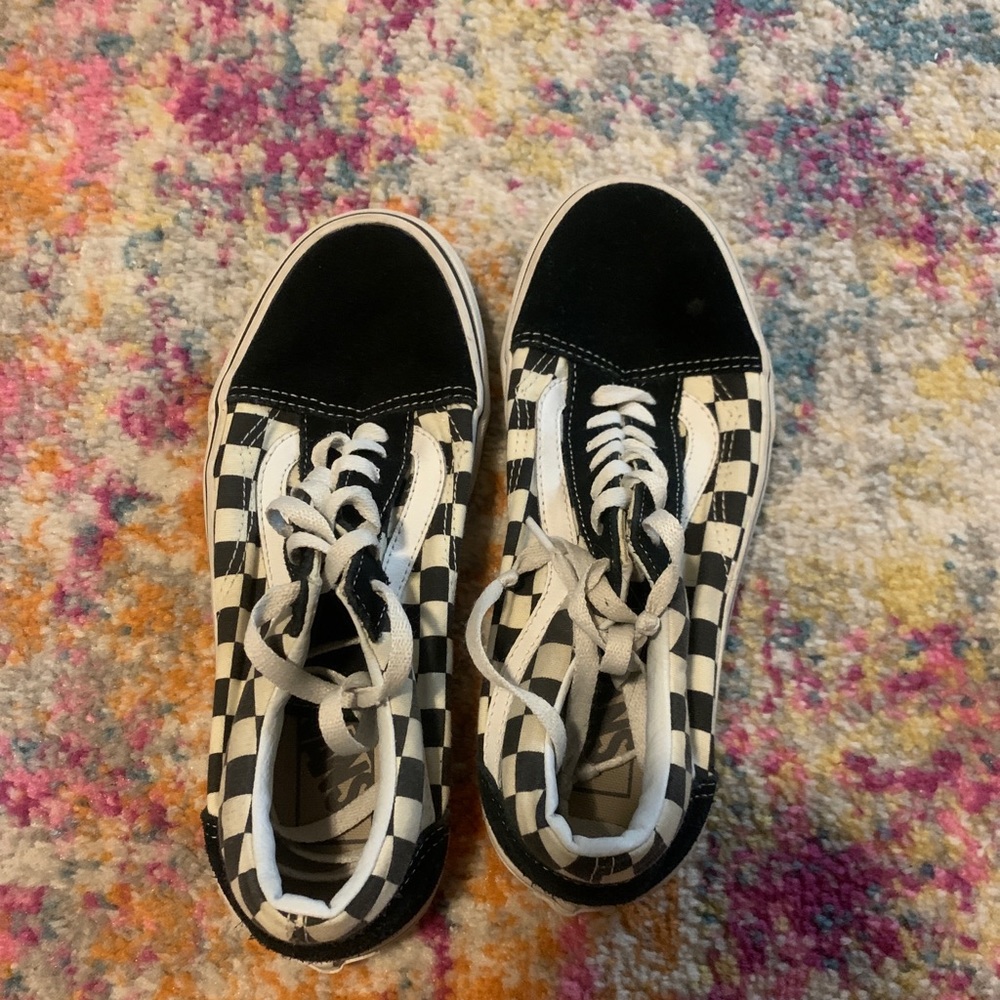 Checkered vans - Picture 2 of 3